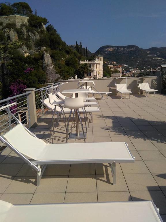 Residence San Valentino Finale Ligure Eksteriør bilde