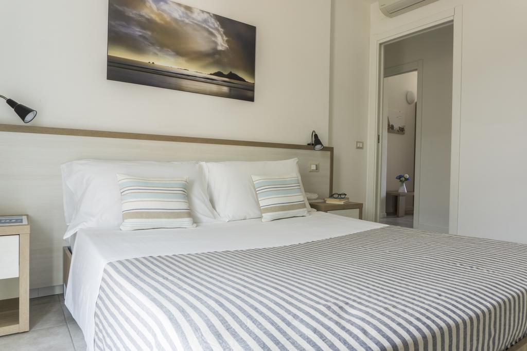Residence San Valentino Finale Ligure Eksteriør bilde